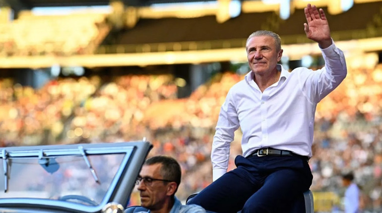 Падіння легенди: чому Зеленський позбавив Сергія Бубку президентської стипендії