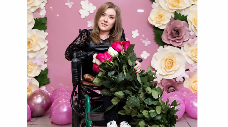 "Мій вибір – насолоджуватися життям". Як живе переяславка з рідкісним захворюванням