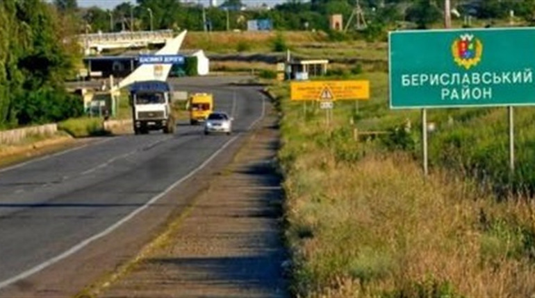 Берислав обстрілюють із Нової Каховки