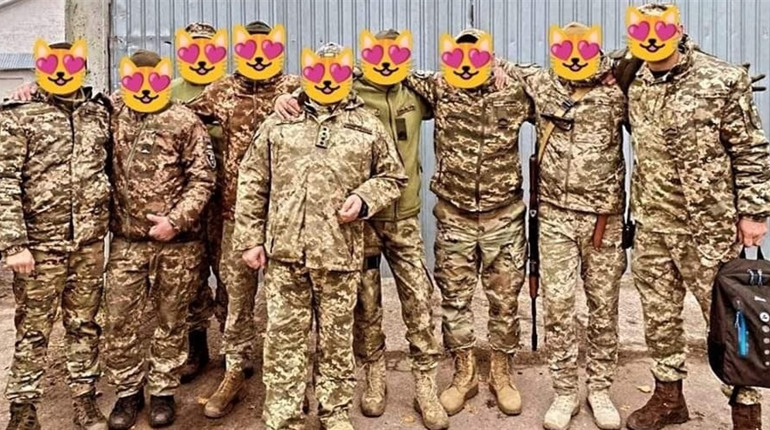Щоб бачити ворога навіть вночі. Сестра збирає кошти на військову оптику для братів із села Лісоводи