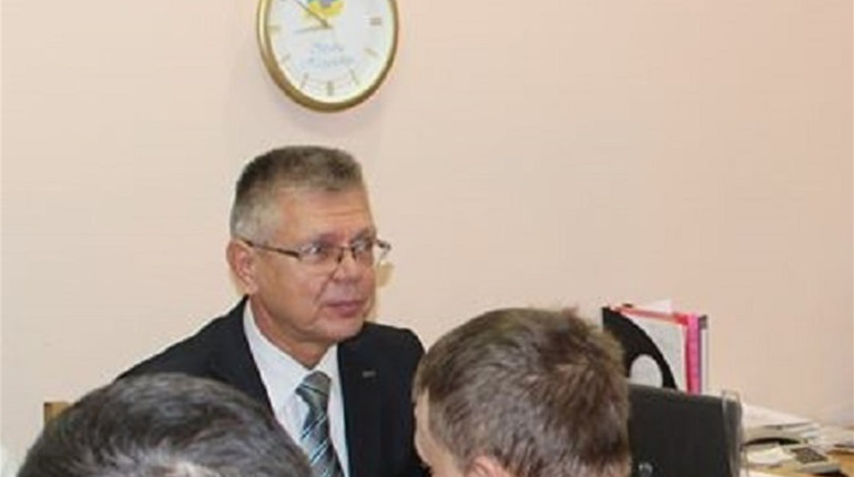 Зарплата як у мера: заступник Калинівського міського голови задекларував доходи за 2019 рік