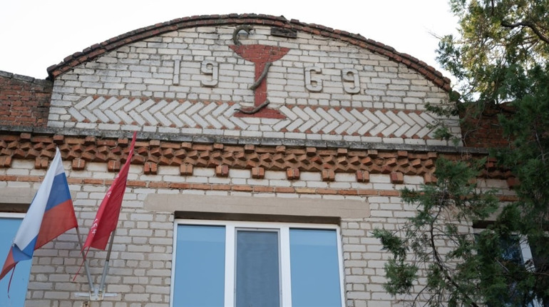 Система, що сиплеться: окупаційна медицина Херсонщини тримається на приїжджих кадрах