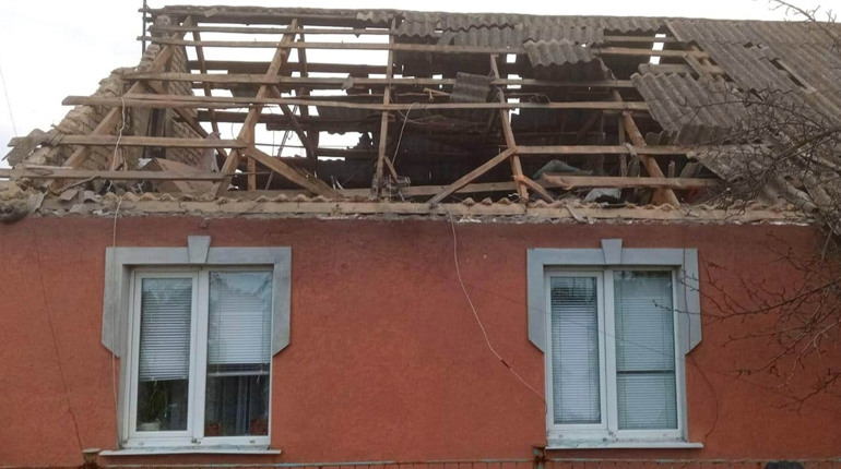 Протягом доби російські терористи здійснили 97 обстрілів Херсонщини: 2 людини загинули