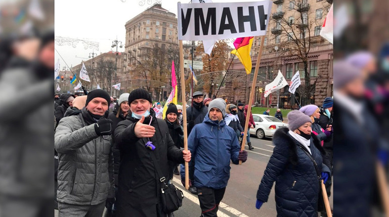 Що захищають ФОПи на протестах? Розповідь уманчанина Юрія Дробілка 