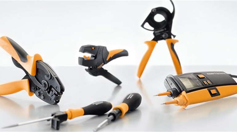 Монтаж кабелю без втрат сигналу: як правильно підібрати інструмент для обжиму