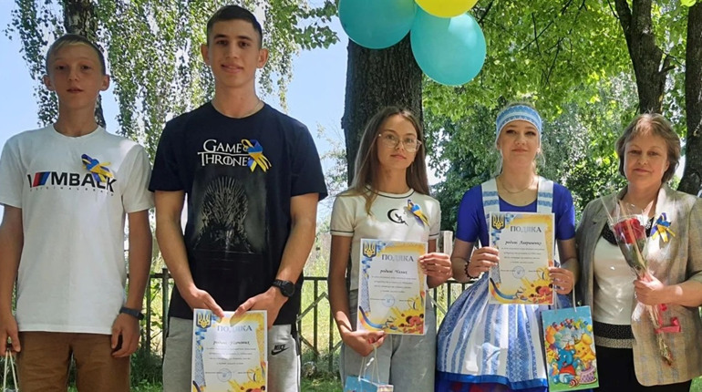 У Березівській громаді привітали талановиту молодь. Чому це важливо та як відбулося