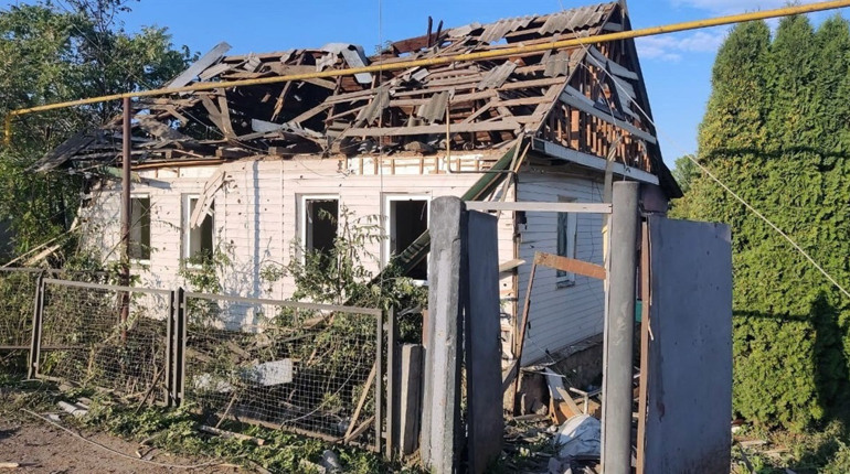 Дві людини отримали поранення через ворожі обстріли на Сумщині (фото)