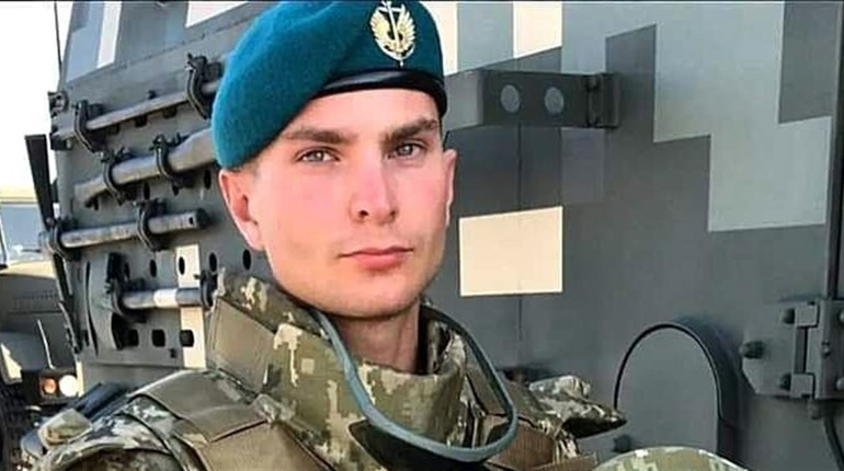 Южноукраїнець героїчно загинув під час оборони Маріуполя. Рідні розповіли, яким був Іван Татару