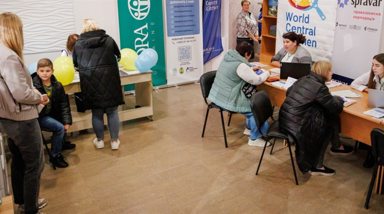ХАБи для евакуйованих громадян відкрилися в Харкові: наскільки це зручно відвідувачам