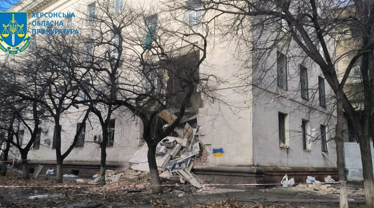 Війська РФ продовжують обстрілювати Херсонщину: є загиблі та поранені