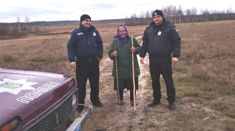 Пішла по гриби у ліс і заблукала: на Володимиреччині шукали зниклу жінку
