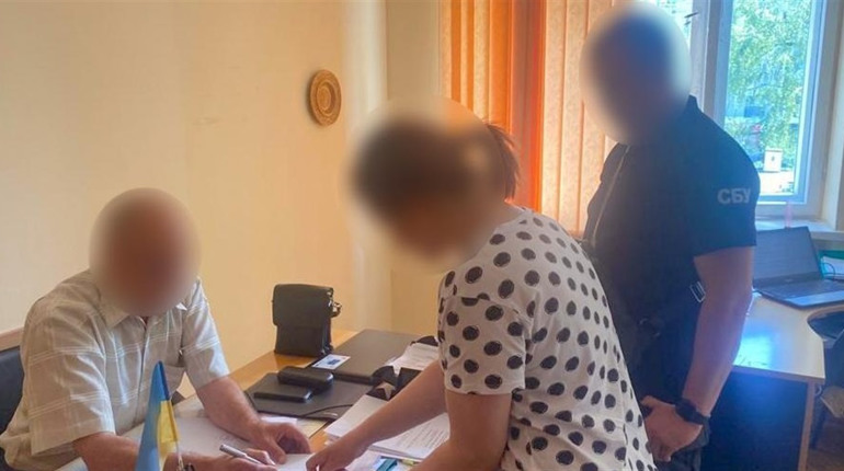 Буковинські поліцейські повідомили про підозру за привласнення понад півмільйона гривень