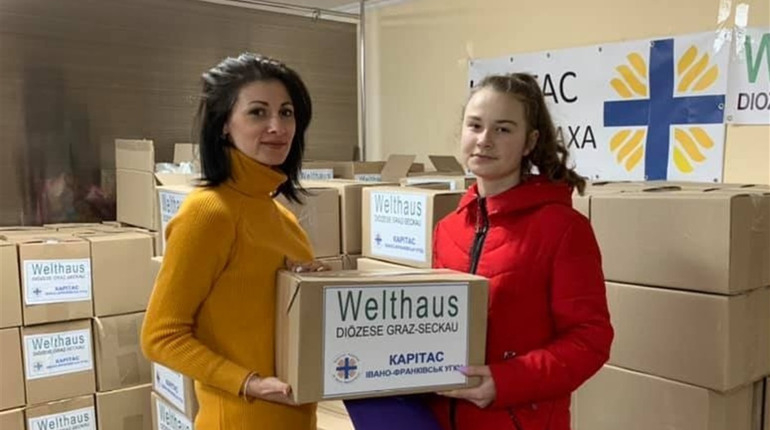 Як отримати гуманітарну допомогу та взяти участь у тренінгах від “Карітас” 