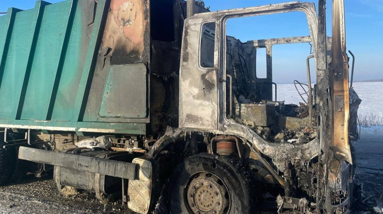 Ворожий дрон атакував сміттєвоз на Сумщині: поранено трьох працівників