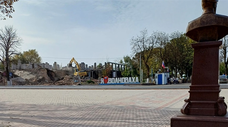 Окупаційна влада Волновахи “дозволила” школярам вивчати українську мову у позаурочний час