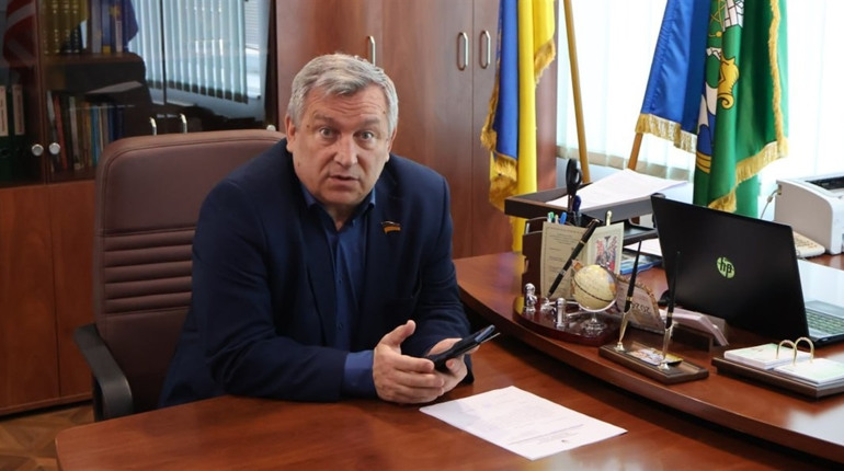 Екс-мер Южноукраїнська Валерій Онуфрієнко повертається на свою посаду. Коментарі з перших вуст