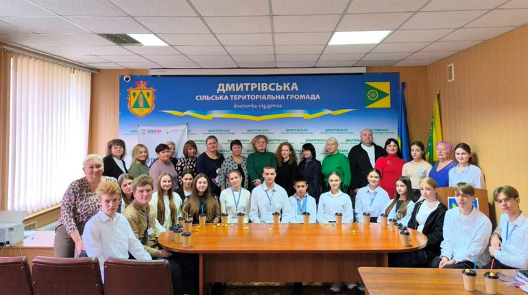 Нова хвиля лідерів: як Дмитрівська громада формує активну молодь