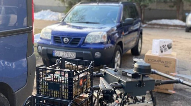 Захисникам передали чергову допомогу зі Сміли