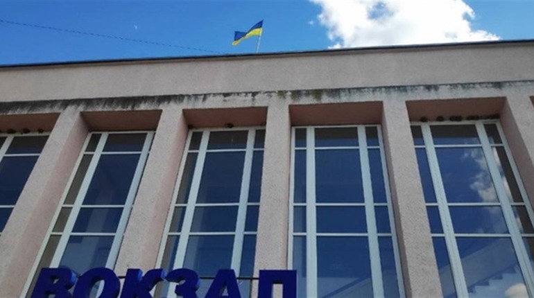 Квитки можна придбати онлайн і завчасно. Змінений порядок придбання на міжнародні рейси