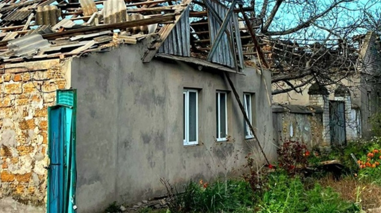 Загарбники обстріляли житлові квартали населених пунктів Херсонщини: є поранені