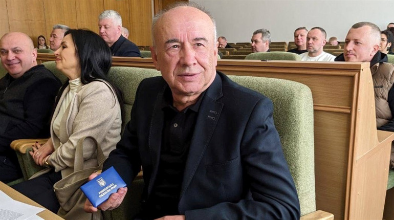 Лікар із Сарн став депутатом Рівнеоблради: що відомо