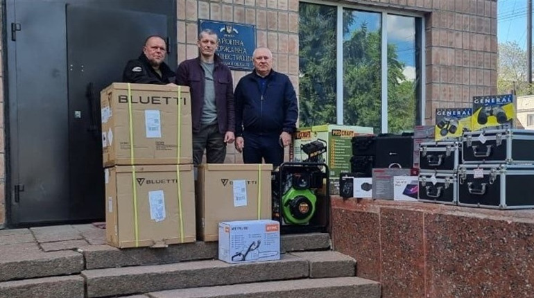 Підтримка військових. Лозівська громада підсилила тероборонівців черговим озброєнням