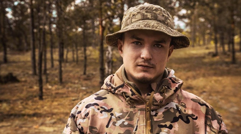 Після роботи зрозумів, що «мушу бути не тут»: історія 22-річного бійця «Поліських вовків»