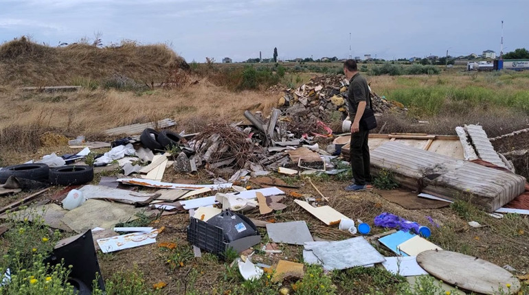 У Чорноморській та Таїрівській громадах виявили нові стихійні звалища