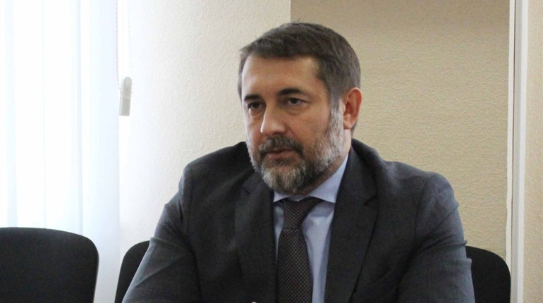 «У нас немає «запасних» лікарів», - очільник області звернувся до мешканців Луганщини