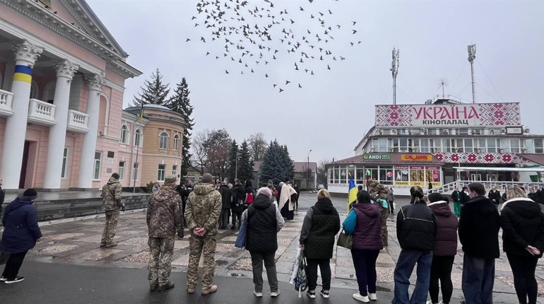У Первомайську провели в останню путь захисника Олександра Антоніва