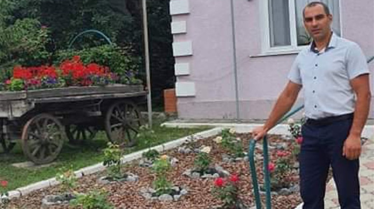 Троянди у Куянівці: краса чи зайві витрати бюджету