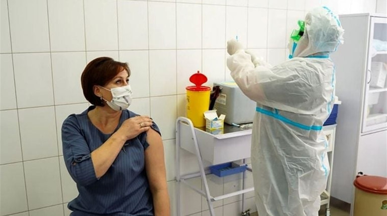 Як відбувається вакцинація у Конотопі та чому не всі люди готові вакцинуватися