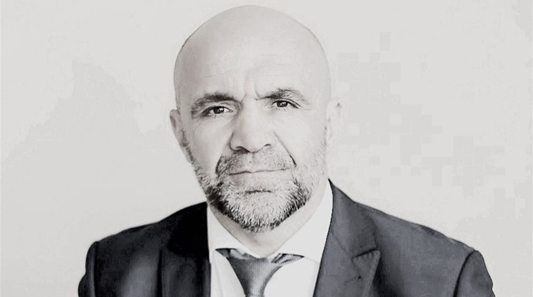 «Якщо Ви це читаєте, отже, правосуддя в Україні немає» — Владислав Мангер оприлюднив звернення