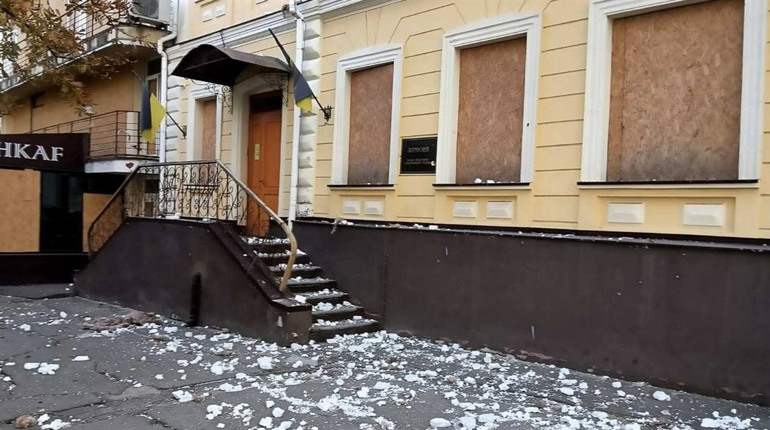 На Херсонщині армія рф атакувала житлові квартали, критичну та соціальну інфраструктуру