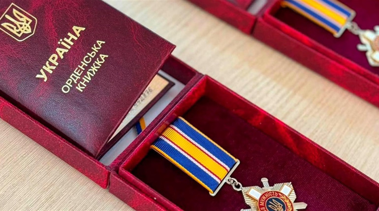 Трьох полеглих захисників із Барської громади нагородили орденами та відзнаками: оновлено