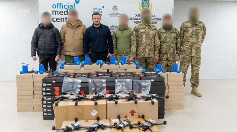 Громади Херсонщини придбали і передали ЗСУ майже двісті ударних безпілотників
