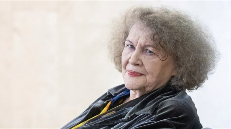 В Україні стартував флешмоб до дня народження Ліни Костенко: як долучитися