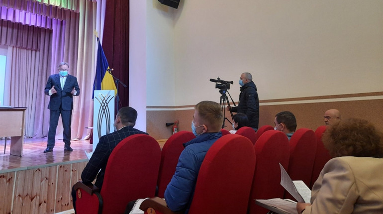 У Біляївській громаді відбулася перша робоча сесія міської ради, яку не стали закривати