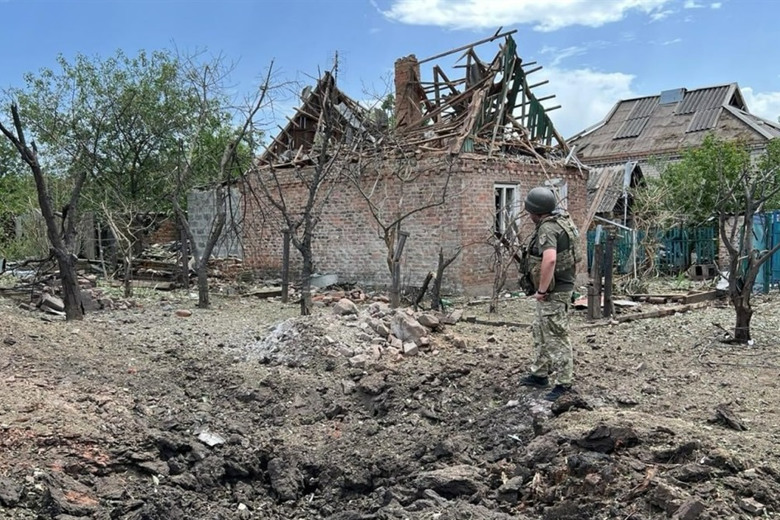 Російські окупанти обстріляли український Нью-Йорк. Руйнувань зазнали 17 будинків