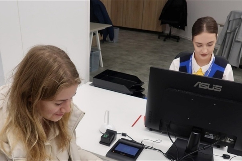 У Празі зʼявився український паспортний сервіс: деталі