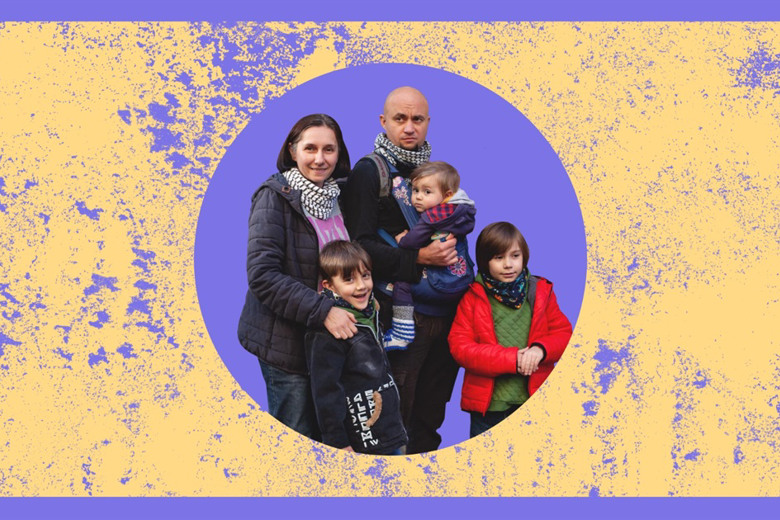 Я не буду відмовлятися від соломинки, яку мені простягнули. Навіщо люди їдуть з західної України