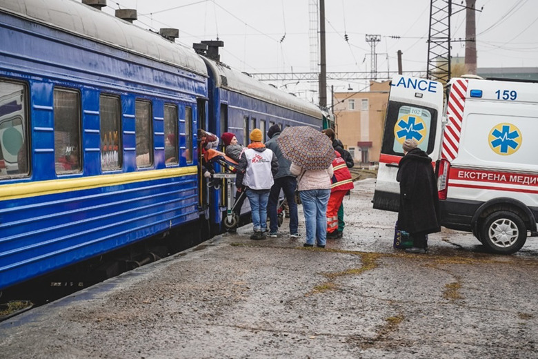 Жителів східних областей закликають терміново евакуюватися