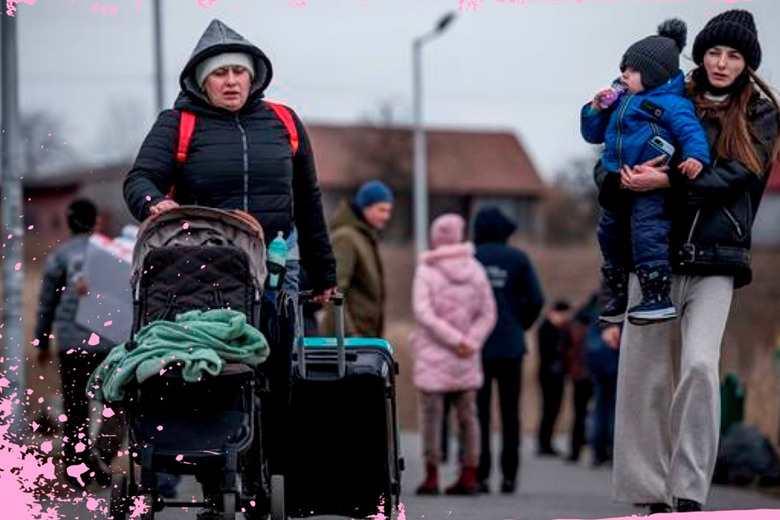 Близько 25-30 тисяч українців щодня повертаються в Україну