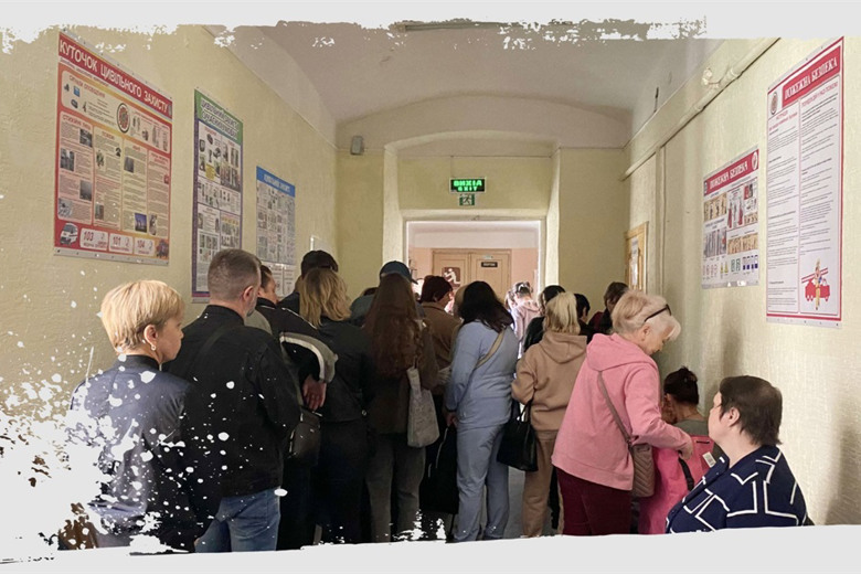 Я постраждав (-ла) через війну. Куди мені звернутися? Номери гарячих ліній допомоги