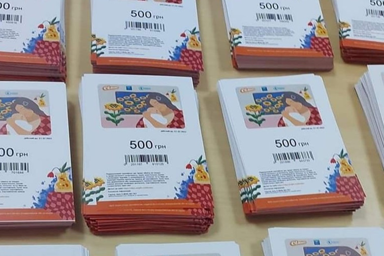 Переселенці в Києві можуть отримати до 4 500 грн на закупи у "Сільпо"