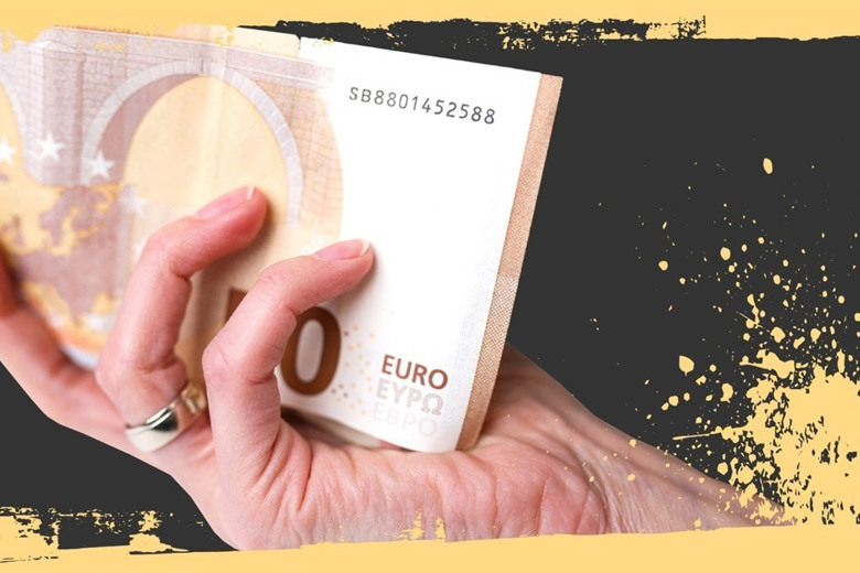 2 мільярди доларів: скільки грошей і на що витрачають українські переселенці за кордоном