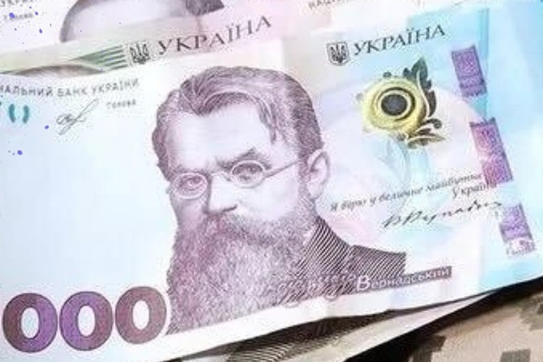 13 тисяч гривень: допомогу для переселенців від ООН виплачуватимуть по-новому