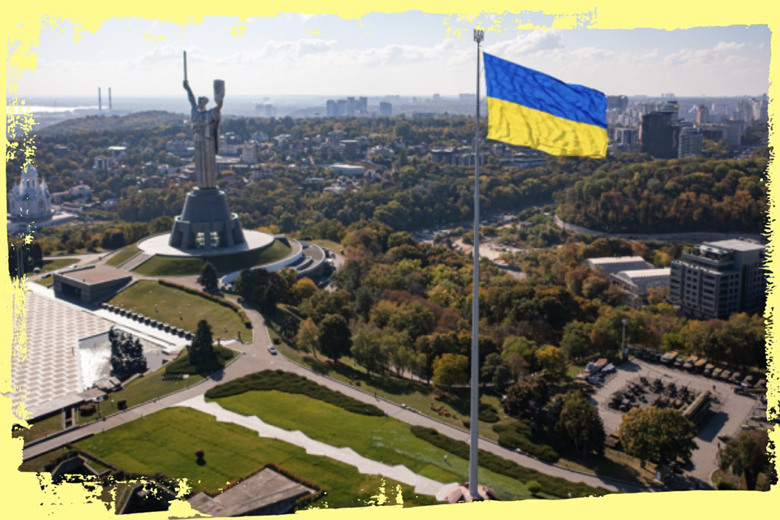 Чи будуть евакуювати людей з Києва: що відомо?