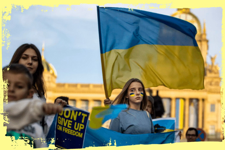 Призвело до технічного збою: 30 тисяч українців за добу продовжили тимчасовий захист у Чехії