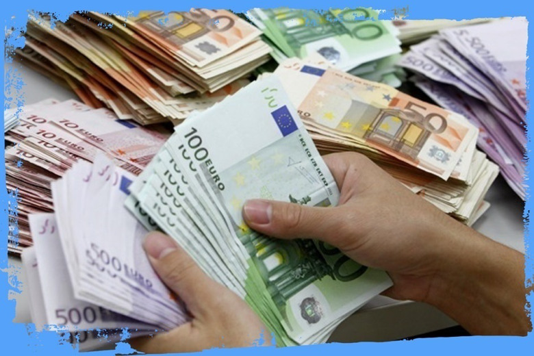 Фінансова допомога українцям в Іспанії: куди звернутись?